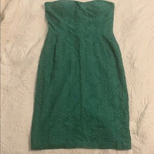 Emerald green lace dress with sweetheart neckline